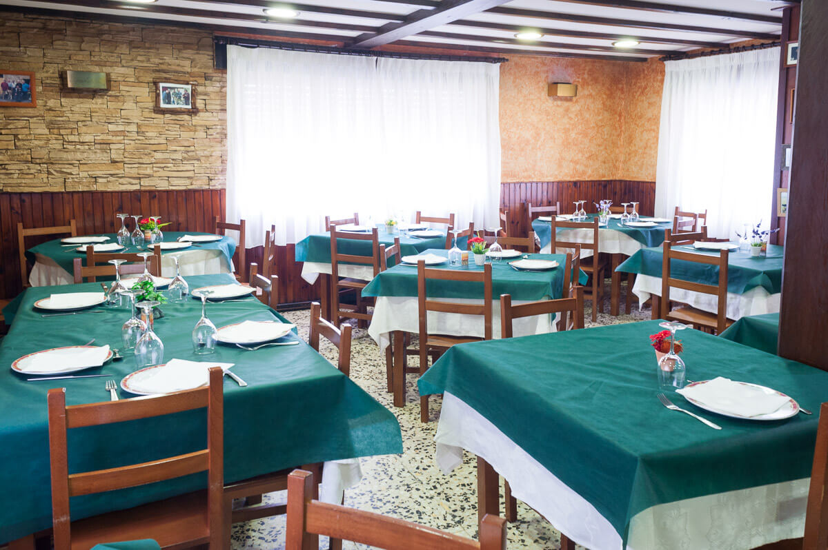 Otra vista del comedor principal